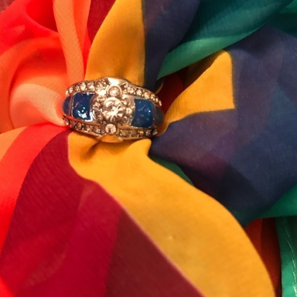 Blue Fiery Opalescent Ring

New 